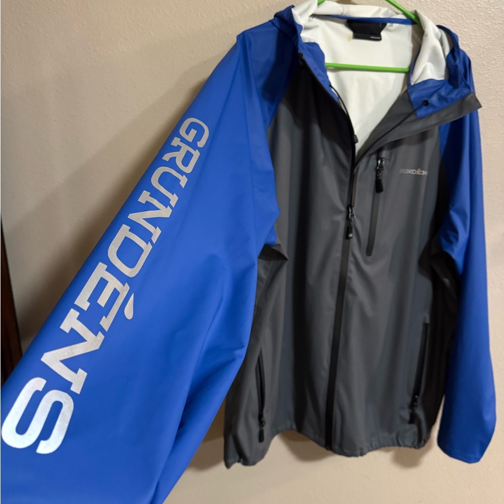 Grundéns Men's Blue and Gray Waterproof Raincoat - Picture 2 of 7